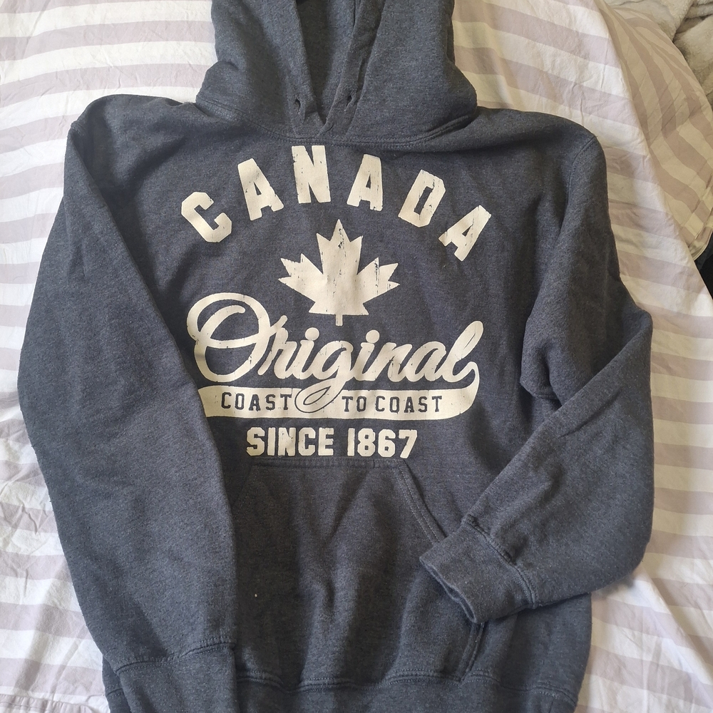 Gildan Dark Gray Canada Original Graphic Hoodie